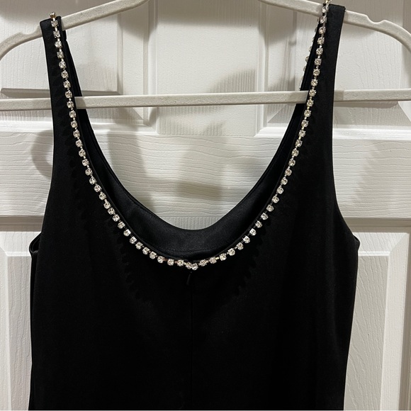 MAC DUGGAL NWT 26583 Black Sleeveless Crystal Scoop Column Gown SIZE 4 - Picture 7 of 11